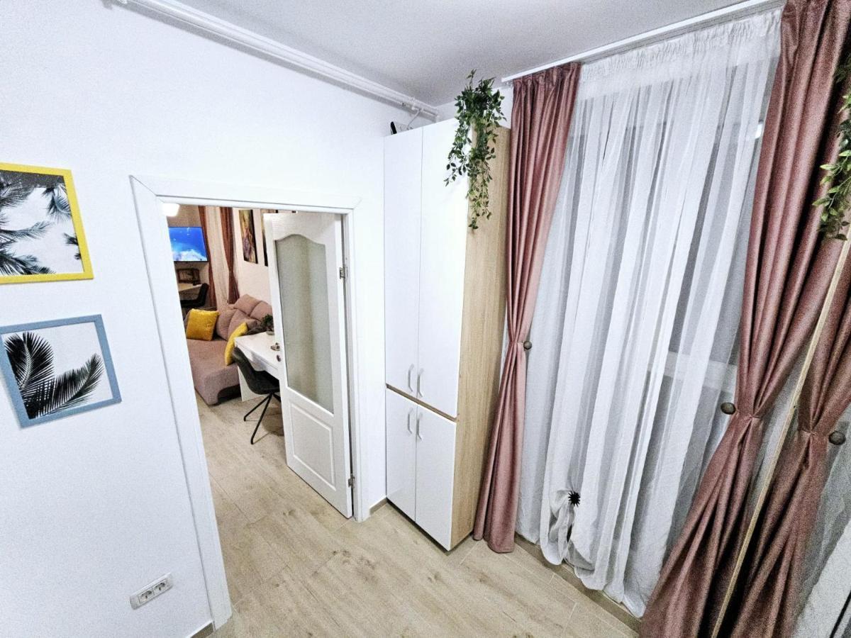 Apartment Lovely New Balcony Cismigiu Park - Pop5