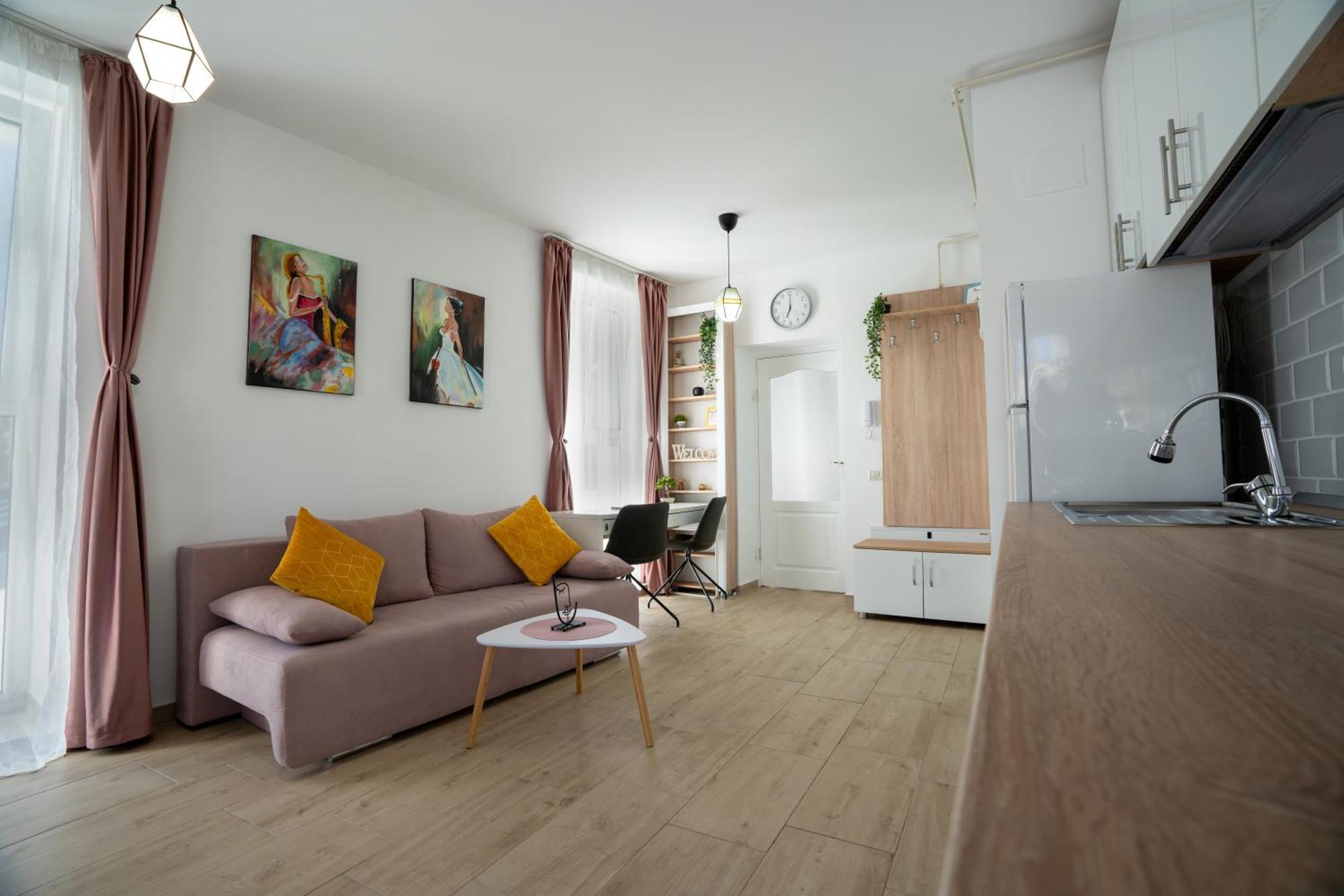 Apartment Lovely New Balcony Cismigiu Park - Pop5 Bucharest