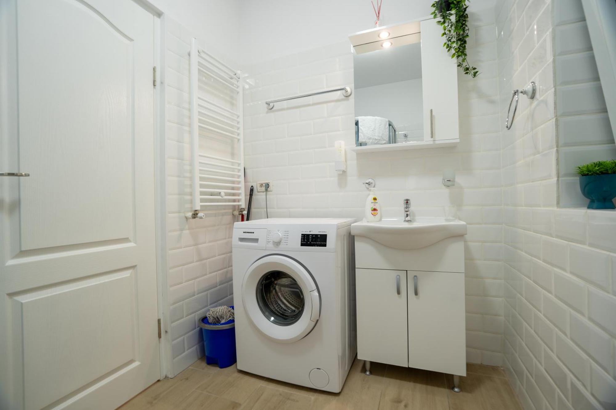 Apartment Lovely New Balcony Cismigiu Park - Pop5 *