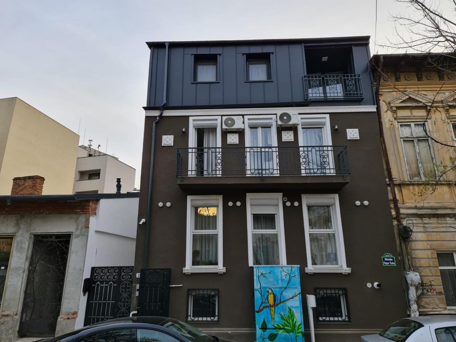 Lovely New Balcony Cismigiu Park - Pop5 דירה
